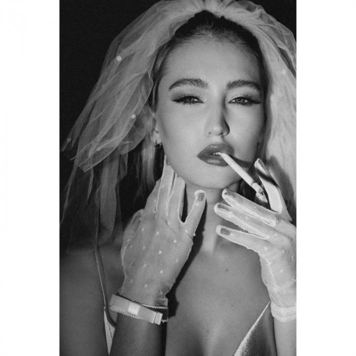 Runaway bride